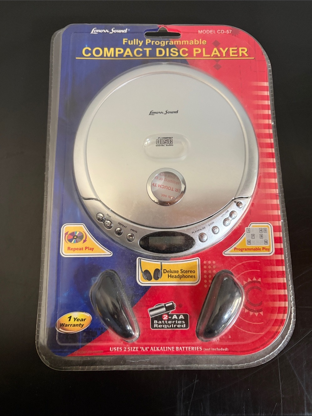 90s/Y2K Vintage Silver Portable CD Player with Headphones